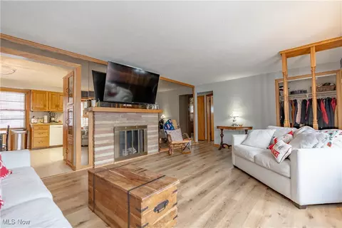 3027 22nd St NW, Canton, OH 44708 photo 2