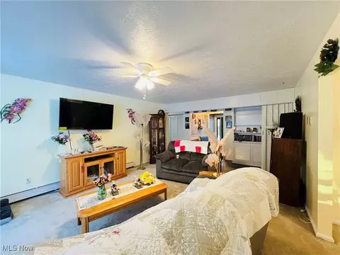 Living - 5126 Chestnut Hill Dr, Ashtabula, OH 44004 photo 2 of 2