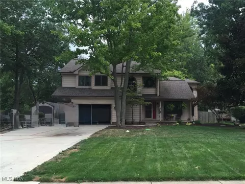 7346 Taft St, Mentor, OH 44060