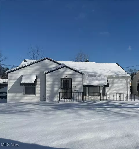 3981 Wendy Dr, Cleveland, OH 44122