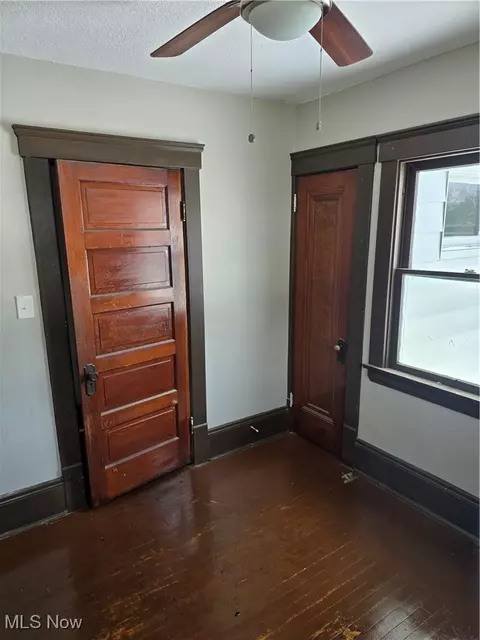 Bedroom - 14512 Granger Rd, Maple Heights, OH 44137 photo 2 of 7