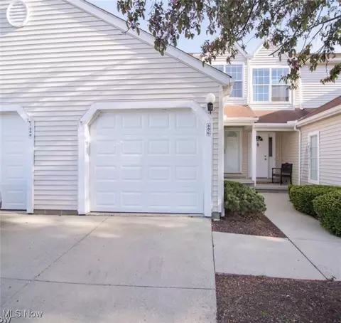 80 Canter Ln #C, Northfield, OH 44067