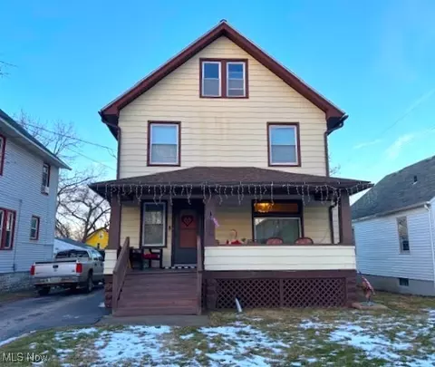 265 Sexton St, Struthers, OH 44471