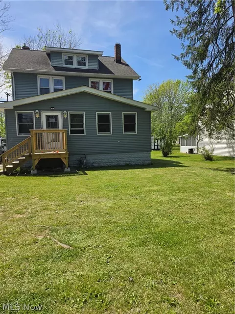 25150 Columbus Rd, Bedford Heights, OH 44146