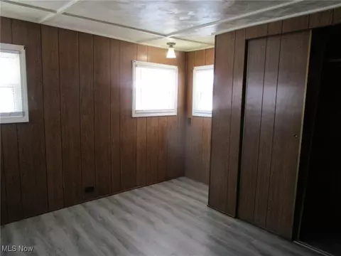 Bedroom - 183 E 1626 E 51st St, Ashtabula, OH 44004 photo 1 of 2