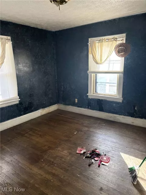 445 Noah Ave, Akron, OH 44320 photo 7