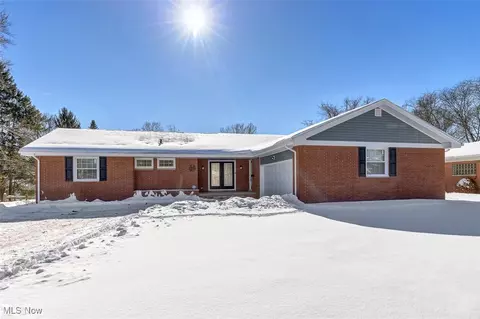 2030 Brookshire Rd, Akron, OH 44313