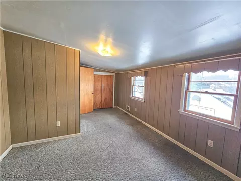 Bedroom - 460 Devitt Ave, Campbell, OH 44405 photo 3 of 4
