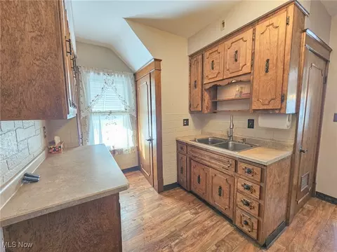 Kitchen - 460 Devitt Ave, Campbell, OH 44405 photo 1 of 2