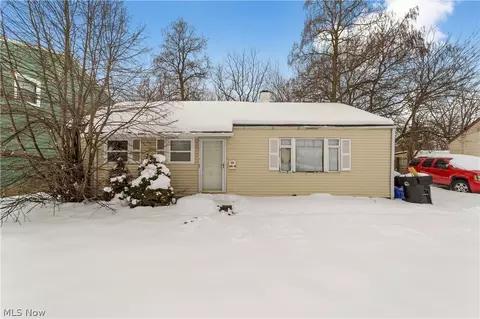 3890 E 149th St, Cleveland, OH 44128