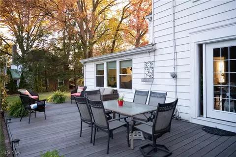Exterior - 4141 Windsor Rd, Boardman, OH 44512 photo 3 of 8