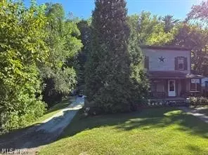 958 Central Ave, Bellaire, OH 43906