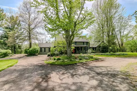 8301 Sherman Rd, Chesterland, OH 44026