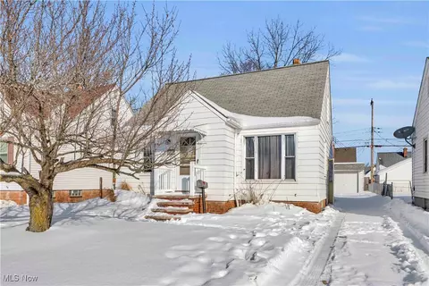 5602 Westlake Ave, Parma, OH 44129