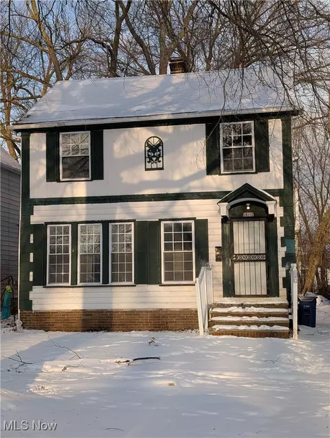 18107 Olympia Rd, Cleveland, OH 44112