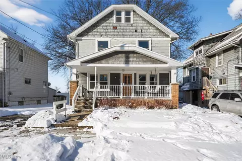 888 Beardsley St, Akron, OH 44311