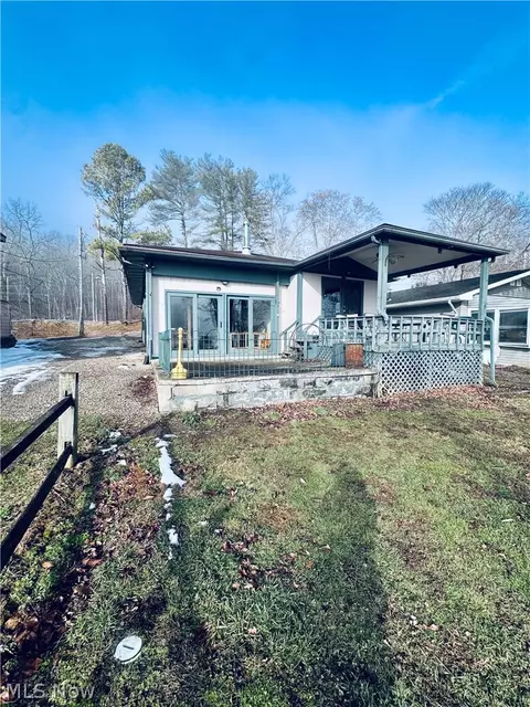 1500 S Riverview Rd, Malta, OH 43758