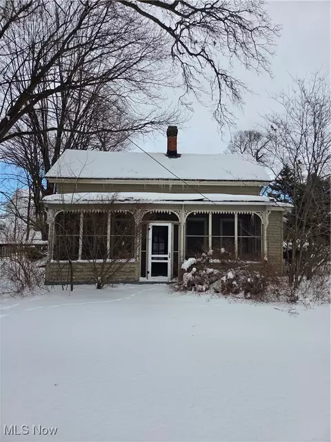 4473 Middle Ridge Rd, Perry, OH 44081