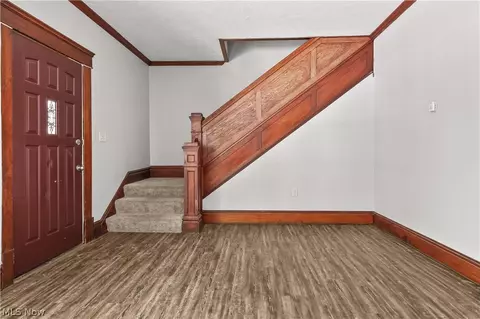 Entry Way - 55 Eber Ave, Akron, OH 44305 photo 2 of 3