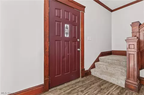 Entry Way - 55 Eber Ave, Akron, OH 44305 photo 1 of 3