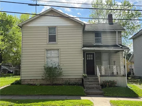 63 Linden Ave, Niles, OH 44446