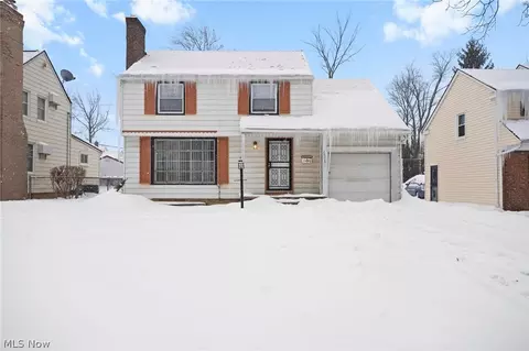 20214 Lanbury Ave, Warrensville Heights, OH 44122