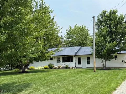 13301 Indian Hollow Rd, Grafton, OH 44044
