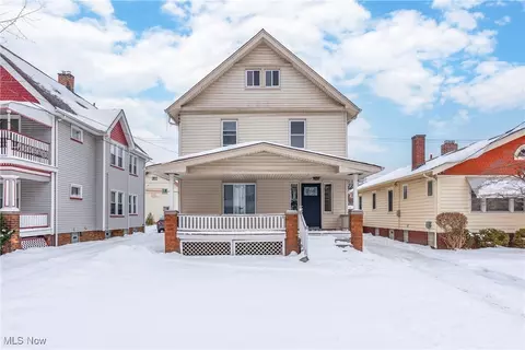 3438 W 100th St, Cleveland, OH 44111