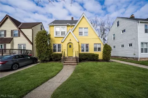 17909 Schenely Ave, Cleveland, OH 44119
