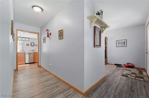 5202 E Union Rd, Dorset, OH 44032 photo 6