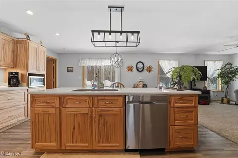 5202 E Union Rd, Dorset, OH 44032 photo 7