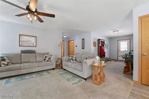 5202 E Union Rd, Dorset, OH 44032 photo 5
