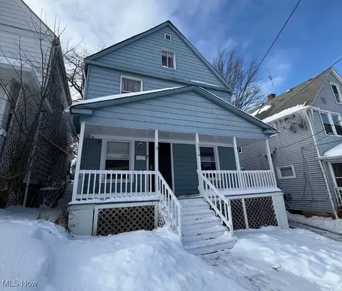 3216 W 95th St, Cleveland, OH 44102