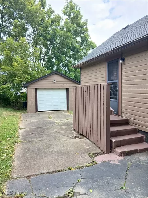 Other - 32 E Faith St, Struthers, OH 44471 photo 9 of 12