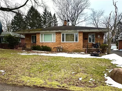 1024-1026 Saxon Ave, Akron, OH 44314