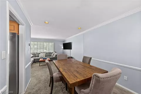 Dining - 6728 Edgemoor Ave, Solon, OH 44139 photo 3 of 3