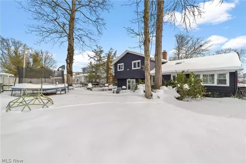 Exterior - 6728 Edgemoor Ave, Solon, OH 44139 photo 2 of 4