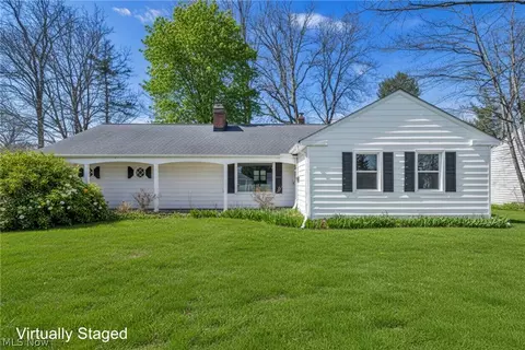 6678 Solon Blvd, Solon, OH 44139