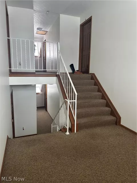 Entry Way - 7362 Eisenhower Dr #5, Boardman, OH 44512 photo 1 of 3