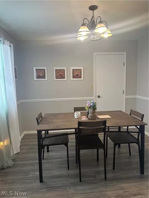 Dining - 7362 Eisenhower Dr #5, Boardman, OH 44512 photo 1 of 1