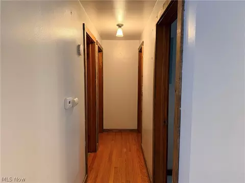 Entry Way - 138 E Cedar St, Jefferson, OH 44047 photo 3 of 4