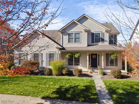 7590 Woodland Ave, Hudson, OH 44236