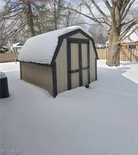 Other - 404 Crescent Dr, Berea, OH 44017 photo 3 of 4