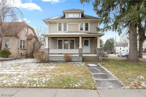 601 Woodland Ave, Elyria, OH 44035