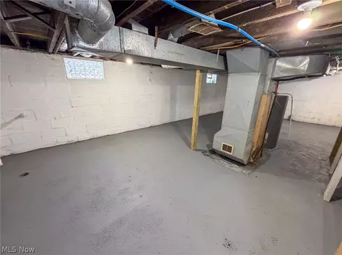 Other - 252 State St, Struthers, OH 44471 photo 2 of 4