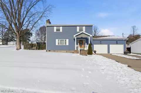 1705 16th Ave, Parkersburg, WV 26101