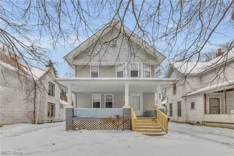 927 E 149th St, Cleveland, OH 44110