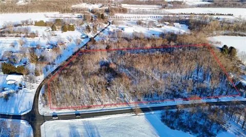 37 Buffham Rd, Seville, OH 44273