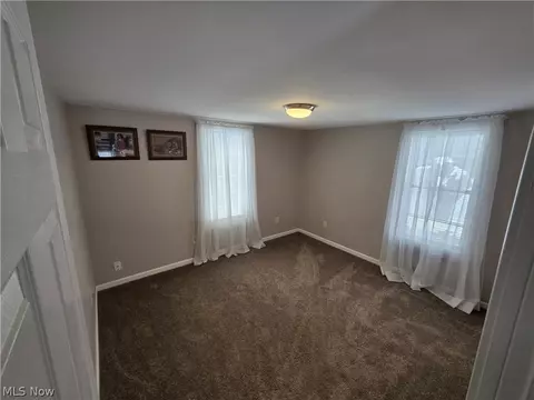 Bedroom - 3701 State Route 44, Rootstown, OH 44272 photo 2 of 2