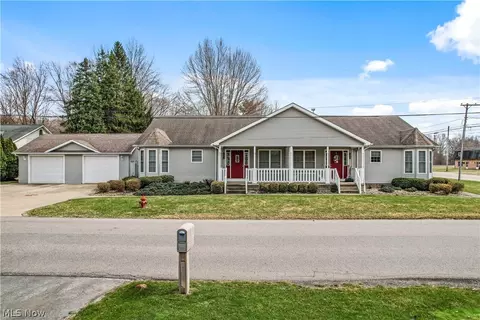 4591 Churchill Rd, Youngstown, OH 44505